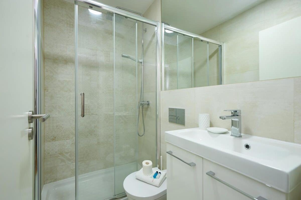 Bica Apartment Lisbon Exterior photo
